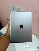 Ipad 6th gen (64gb, wifi, 2018)