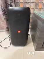 Jbl partybox 100