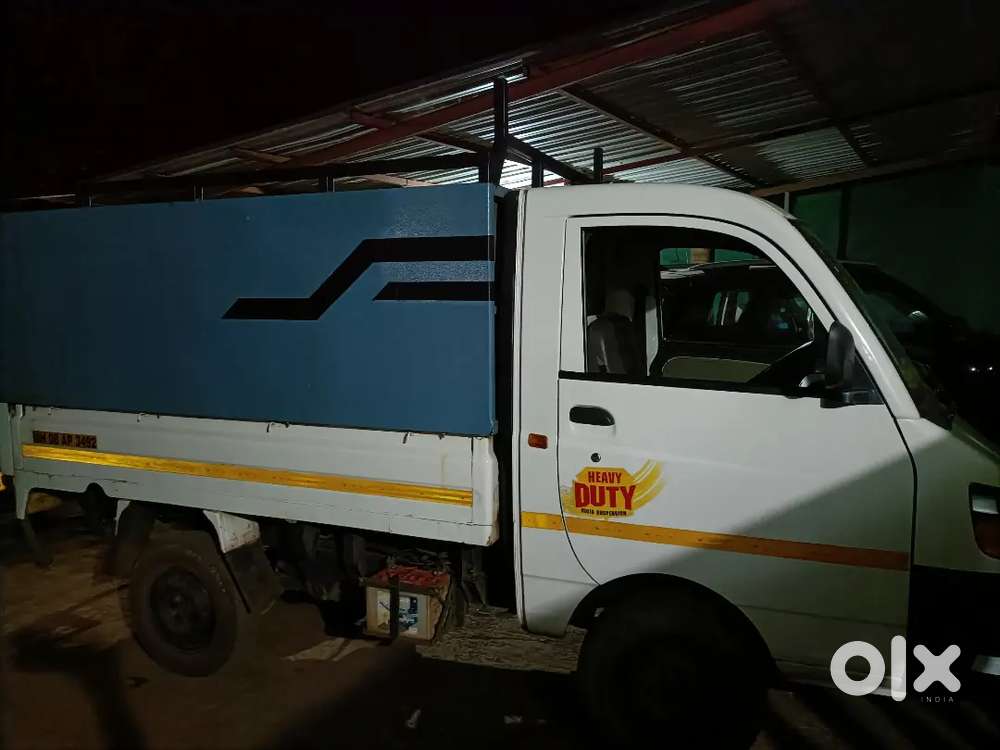 Mahindra supro mini