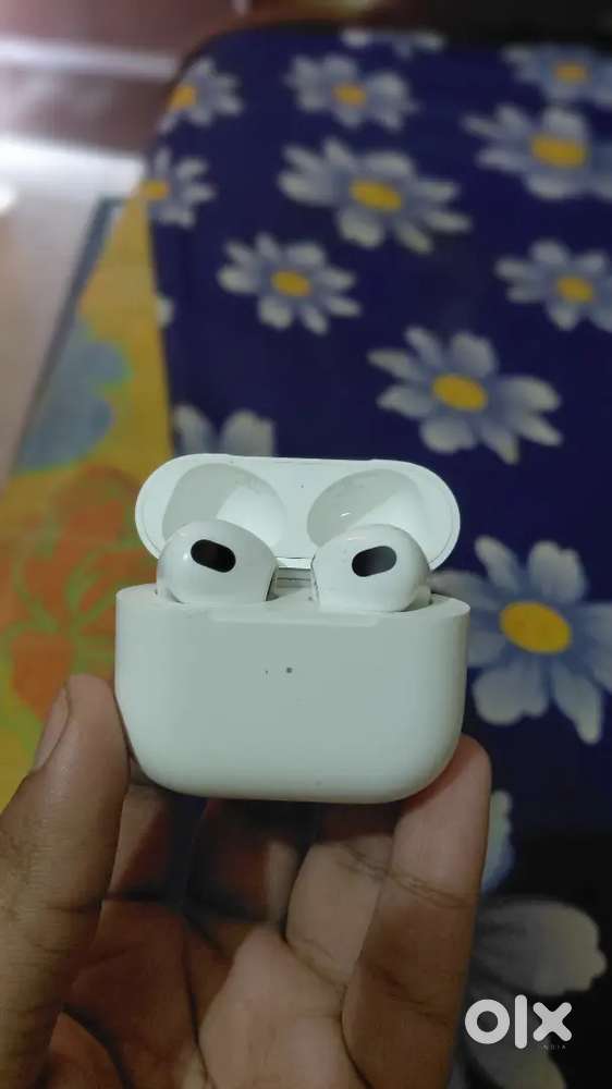 Apple airpod (3rd generation)
