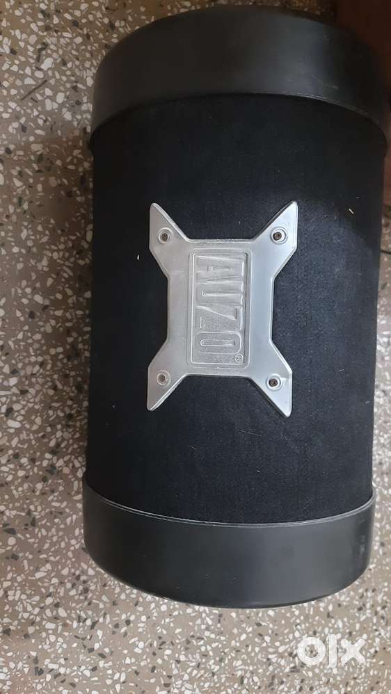 Base tube and Amplifies for sale. Condition is ok.