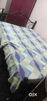 Double cot bed