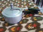 Hawkins 2 Litre Classic Aluminium Pressure Cooker, Excellent Condition