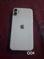 iPhone 11 selling