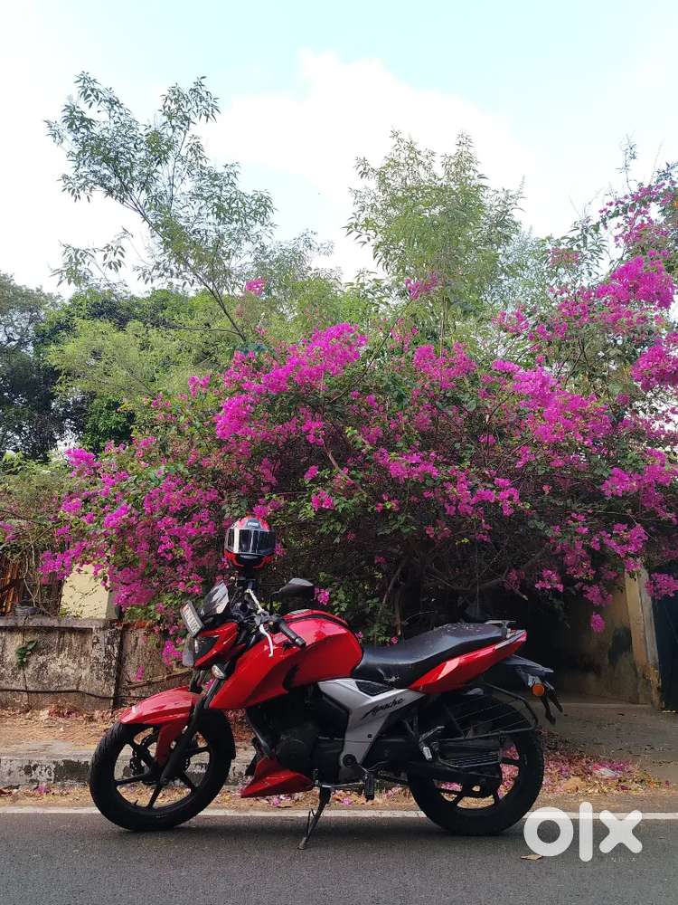 Apache RTR 160 4V,