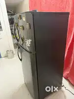 Fridge : Godrej Eon