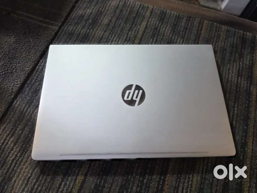 Dell Hp Lenovo apple