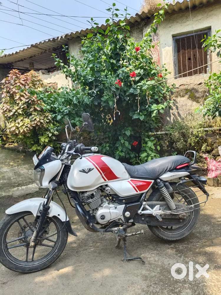 Bajaj V15 in very good condition, recently servicing done.