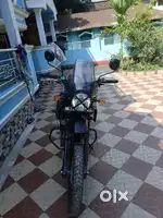 Brand New Condition Himalayan 411
