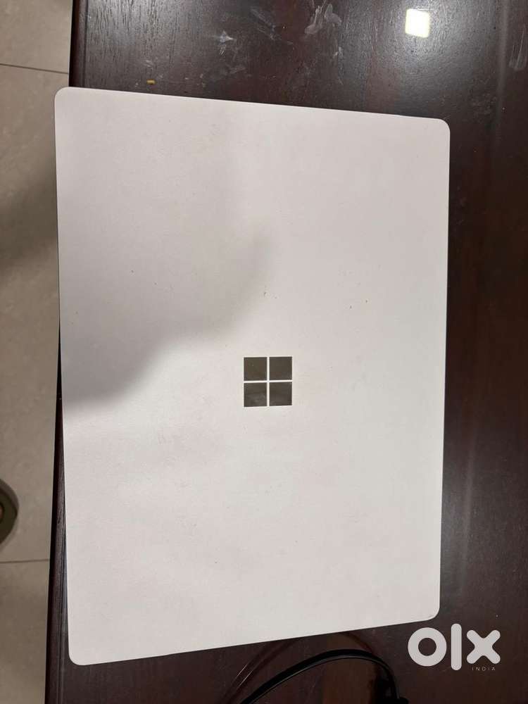 Microsoft surface laptop