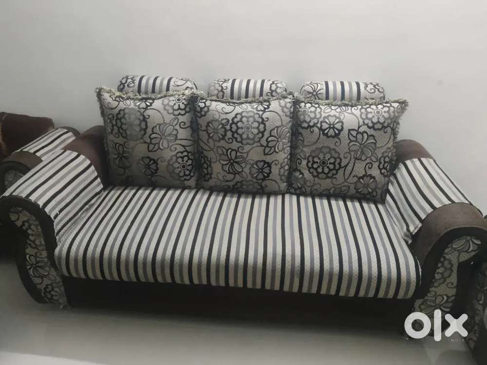 7 Seater Sofa 3+2+1+1