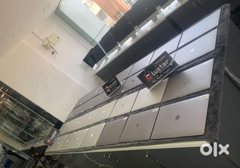 MacBook Air/Pro/M1/M2/M3/M4/M5 all laptops available /With warranty