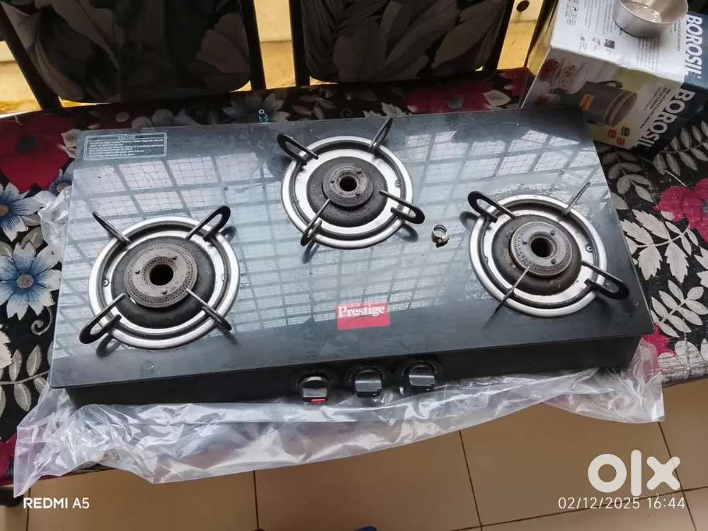 Prestige 3 Burner glass gas stove