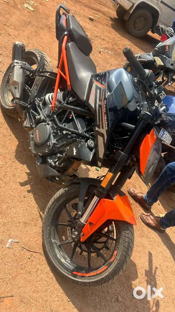 Duke 250 mode 2023 dec