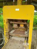 Semi-Automatic Brick Making Machine