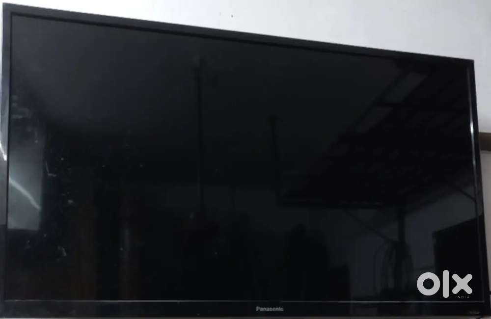 Panasonic 32 inches tv