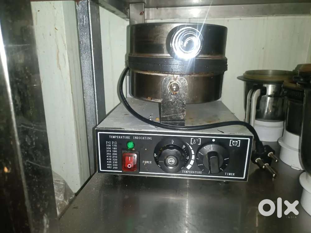 Kitchen electronics equipments for Cafe setup
