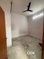 2 roomset  available for rent in Gomti nagar near lohiya park chauraha