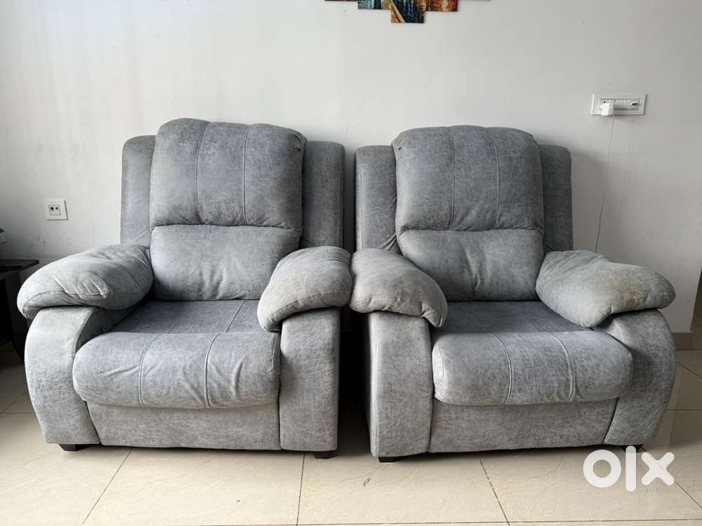 Sofa Set for Quick Sale!