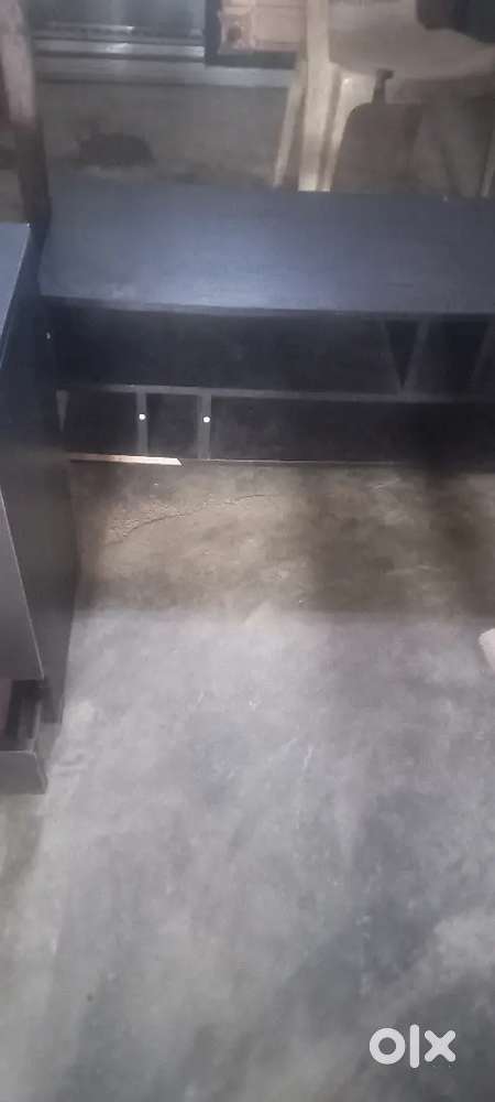 WOODEN TAMPLE+ WOODEN TEA PAI