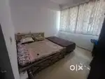 Flatmate (Girls)