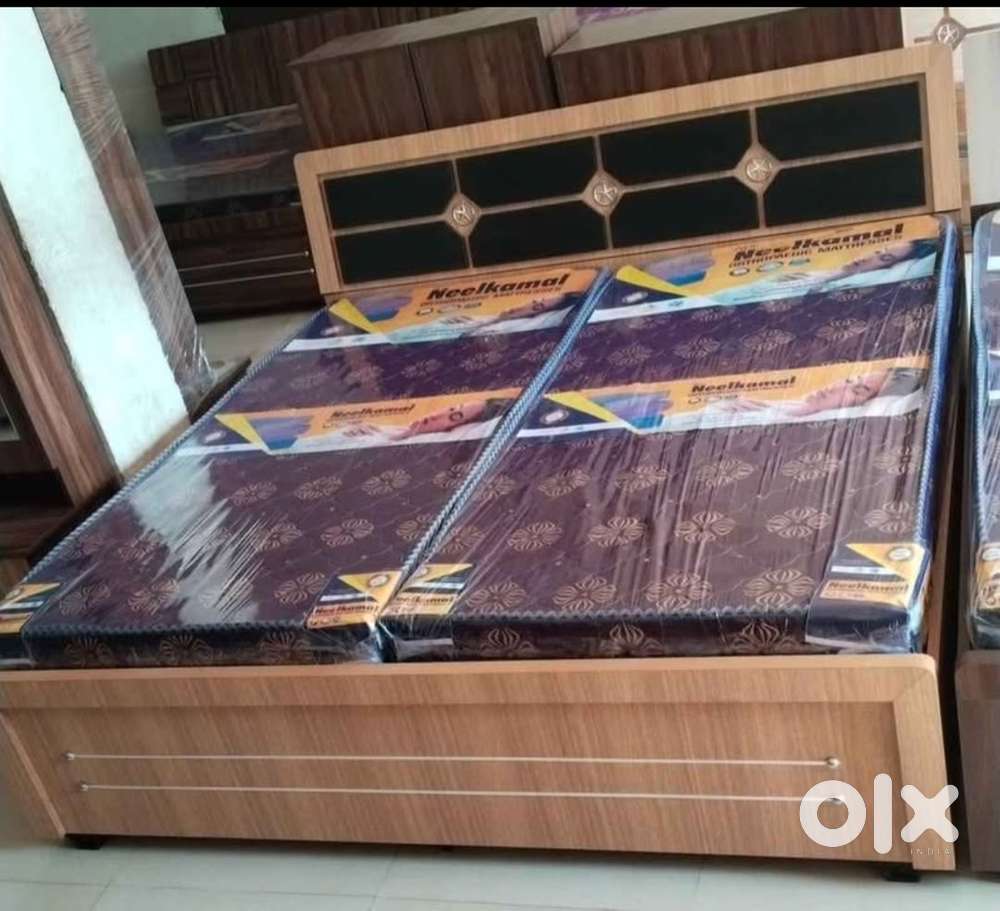 Saturday sale buy new double bed 3990, with box -6990/-Emi available
