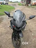 R15 v3s bs6 2022