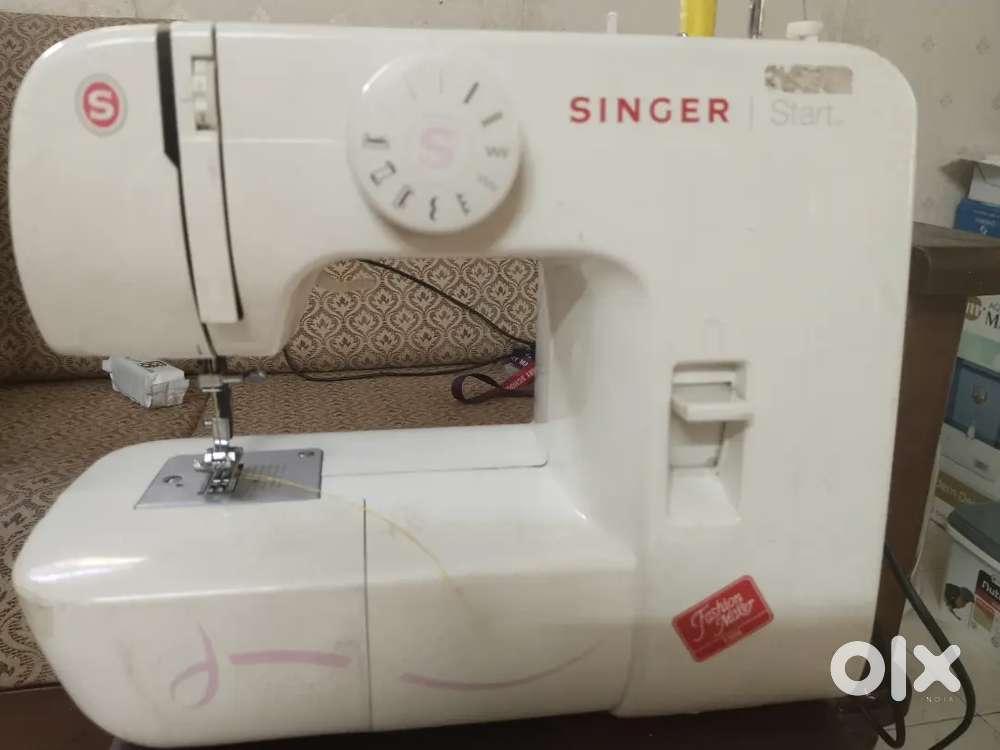 SINGER SWEING  MACHINE USED FOR SALE