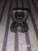 Bluetooth earphones