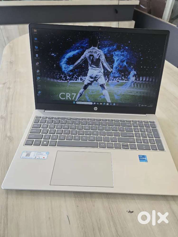 HP INTEL CORE  i3 13th