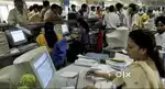 Axis বেঙ্কৰ Branchত বহুতো Desk Job ওলাইছে
