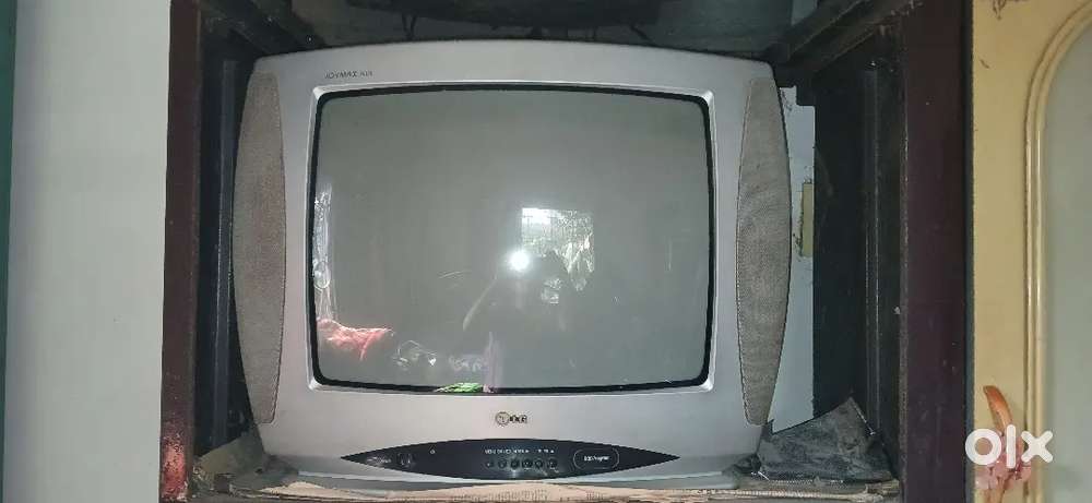 A O-LG colour  T.V