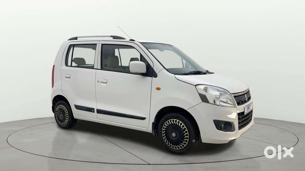 Maruti Suzuki Wagon R AMT VXI Option, 2016, Petrol