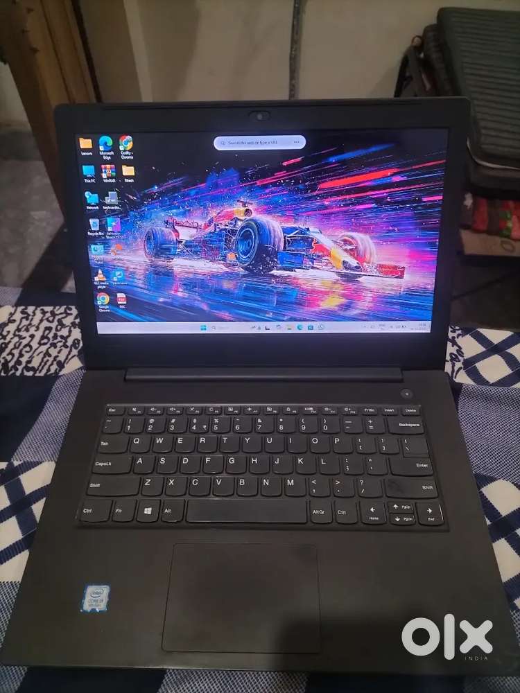 Lenovo i3 8gen + SSD