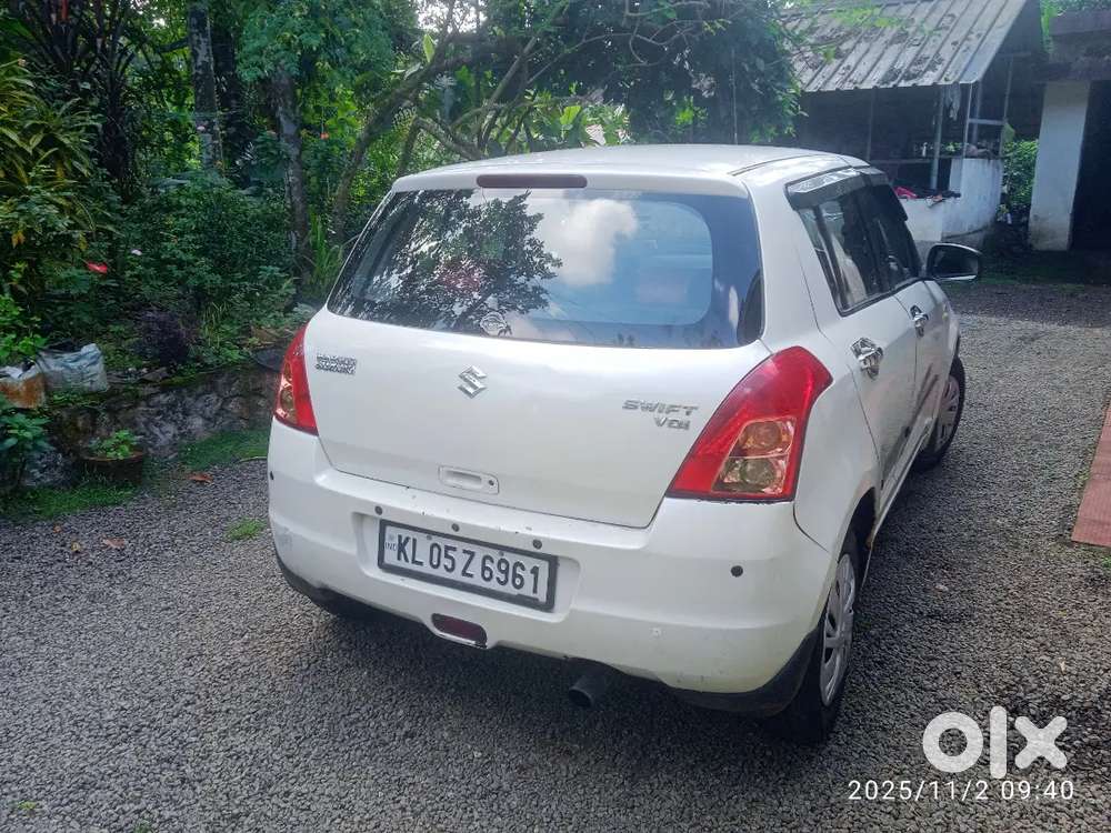 Maruti Suzuki Swift 2009 Diesel 160000 Km Driven 159000