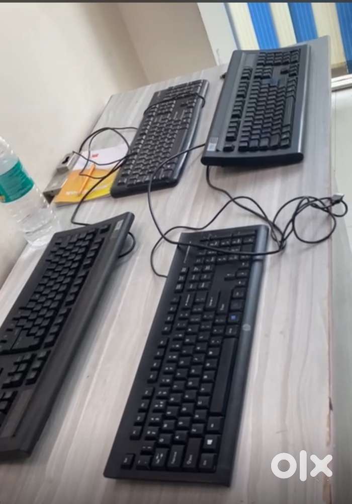 10 Desktop Computers + UPS + HP Headphones + Mechanical Keyboard