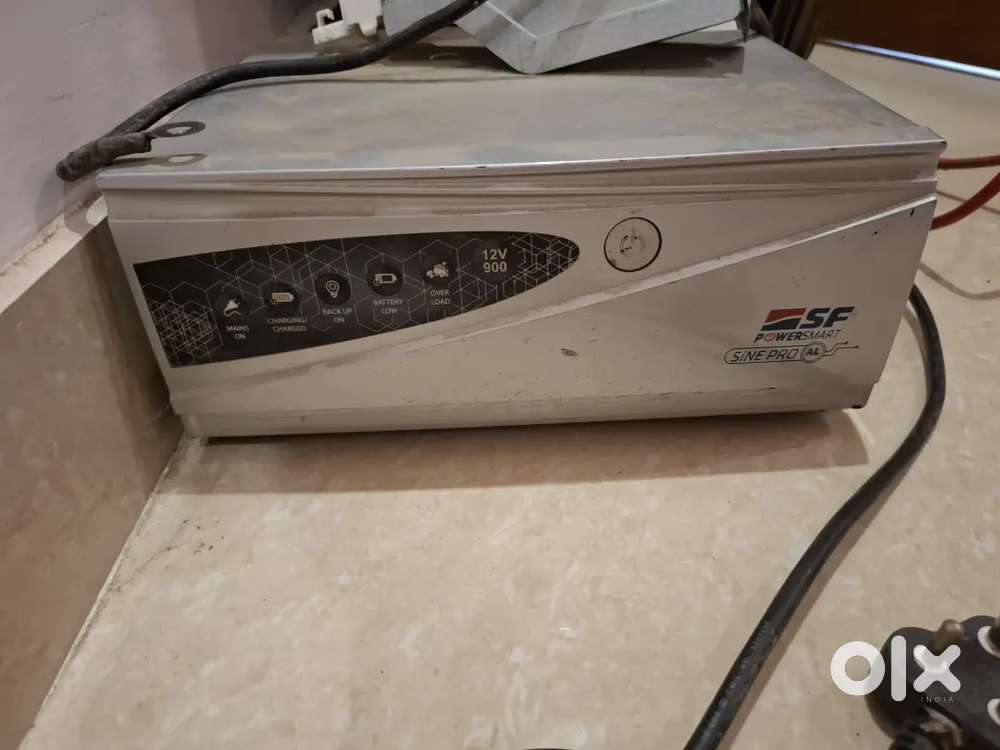 Inverter with battery