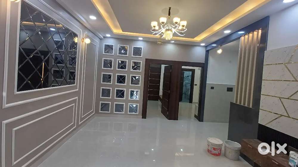 90 mtr Independent floor Fully Renovated