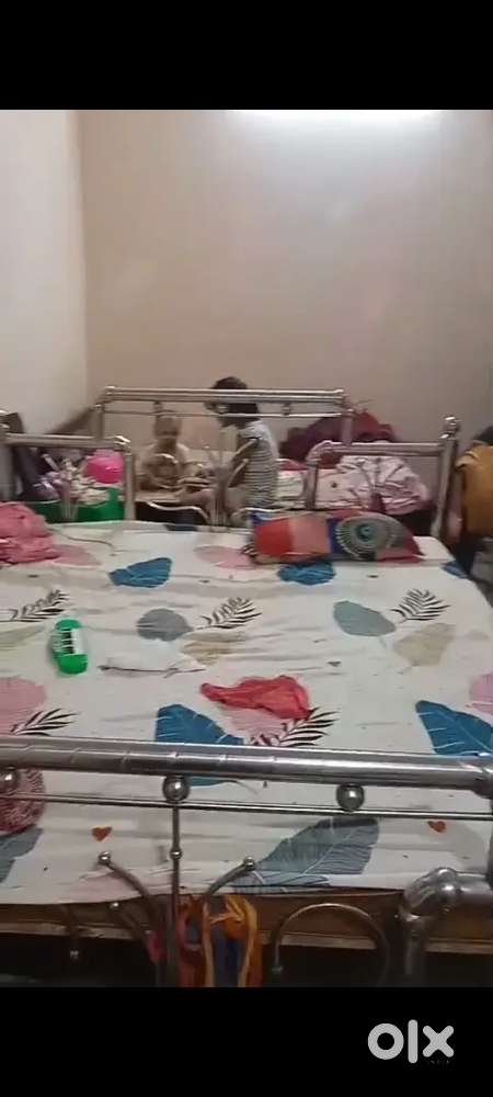 DOUBLE BED