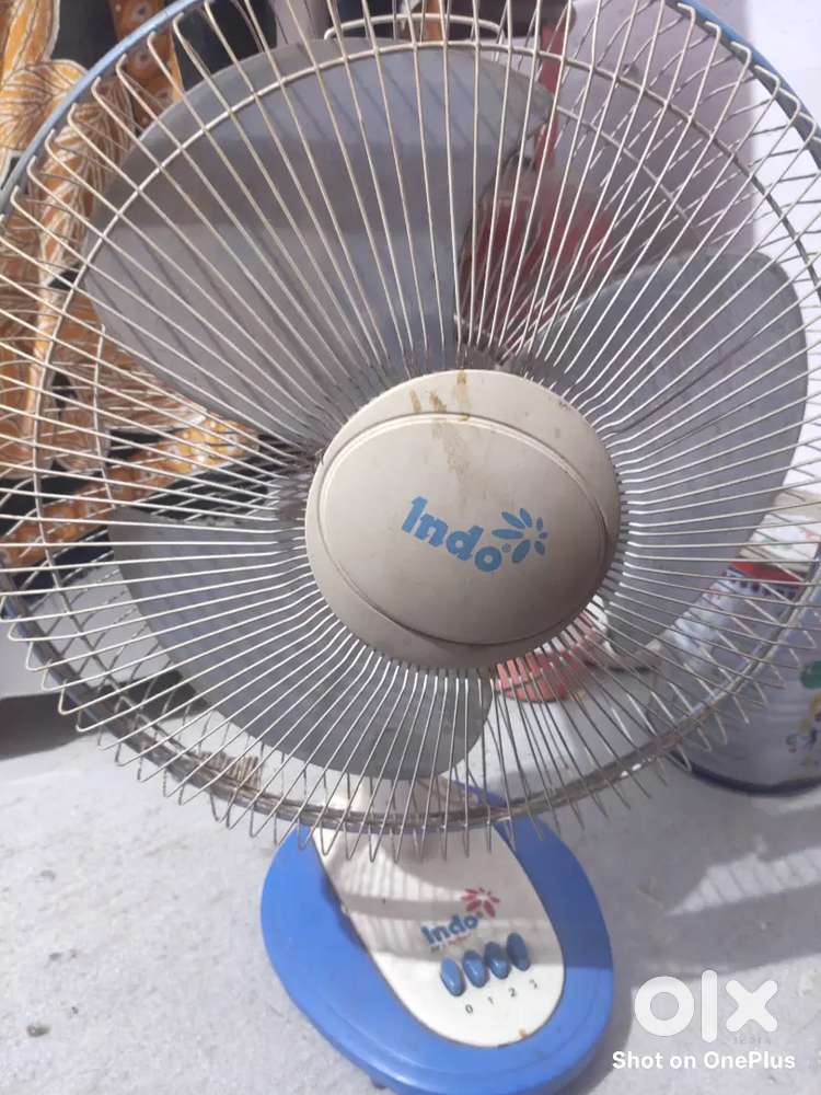 Table fan working at only speed 1