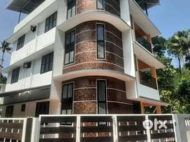Apartment Raman kulangara  5/2cent 3000 sqft 6 bedroom