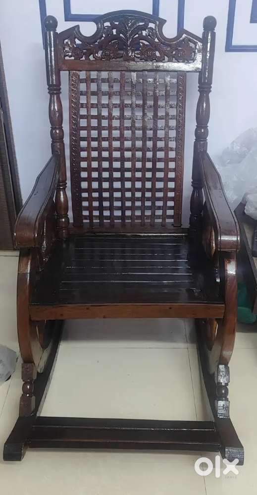 Rocking Armchair - Saag Wood
