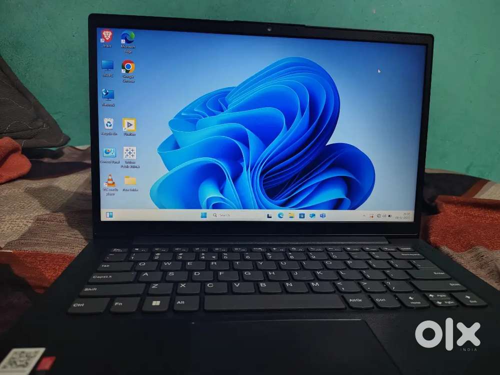 This is 6 months old Gen 3 Lenove Laptop