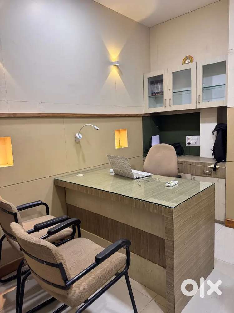 LUXURIOUS FULLY FURNISHED OFFICE AT RENT PALASIYA INDORE