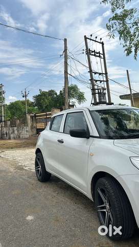 Maruti Suzuki New-gen Swift 2023 Petrol 10150 Km Driven