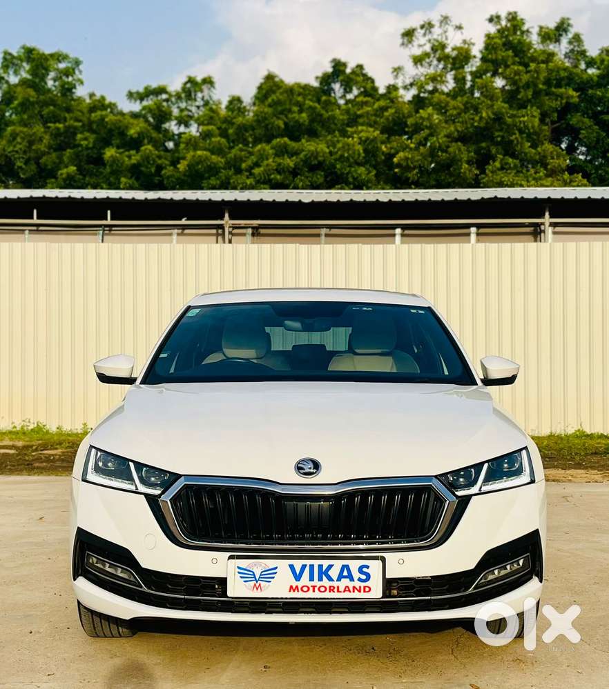 Skoda Octavia 2.0 L K TSI AT, 2021, Petrol
