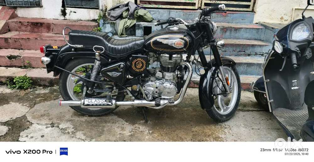 Royal Enfield standard with self start