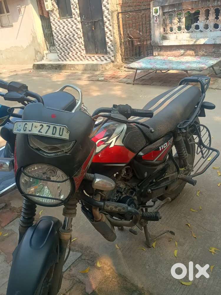 Bajaj CT 110