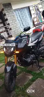 HERO XTREME 160R 4V PRIMIUM JUST 11MONTH