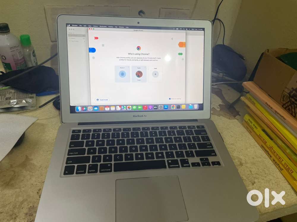 Macbook air 2017 model